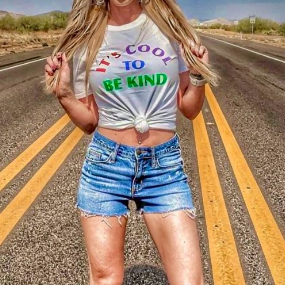 Urban Outfitters It’s Cool To Be Kind Graphic Tee In White Size Small